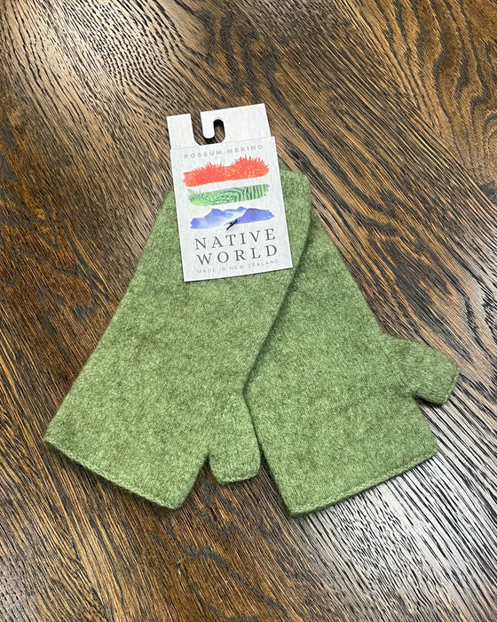 NX553 Pistachio green possum merino handwarmers